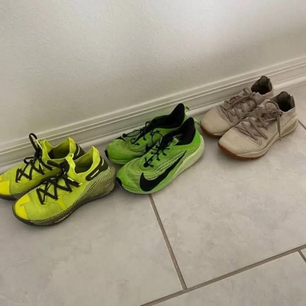 Nike under armour boy shoes size 3.5 and 4y sneakers shoes bundle set